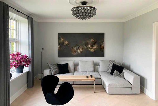 Indretning med farver: Sådan matcher du kunst med din sofa