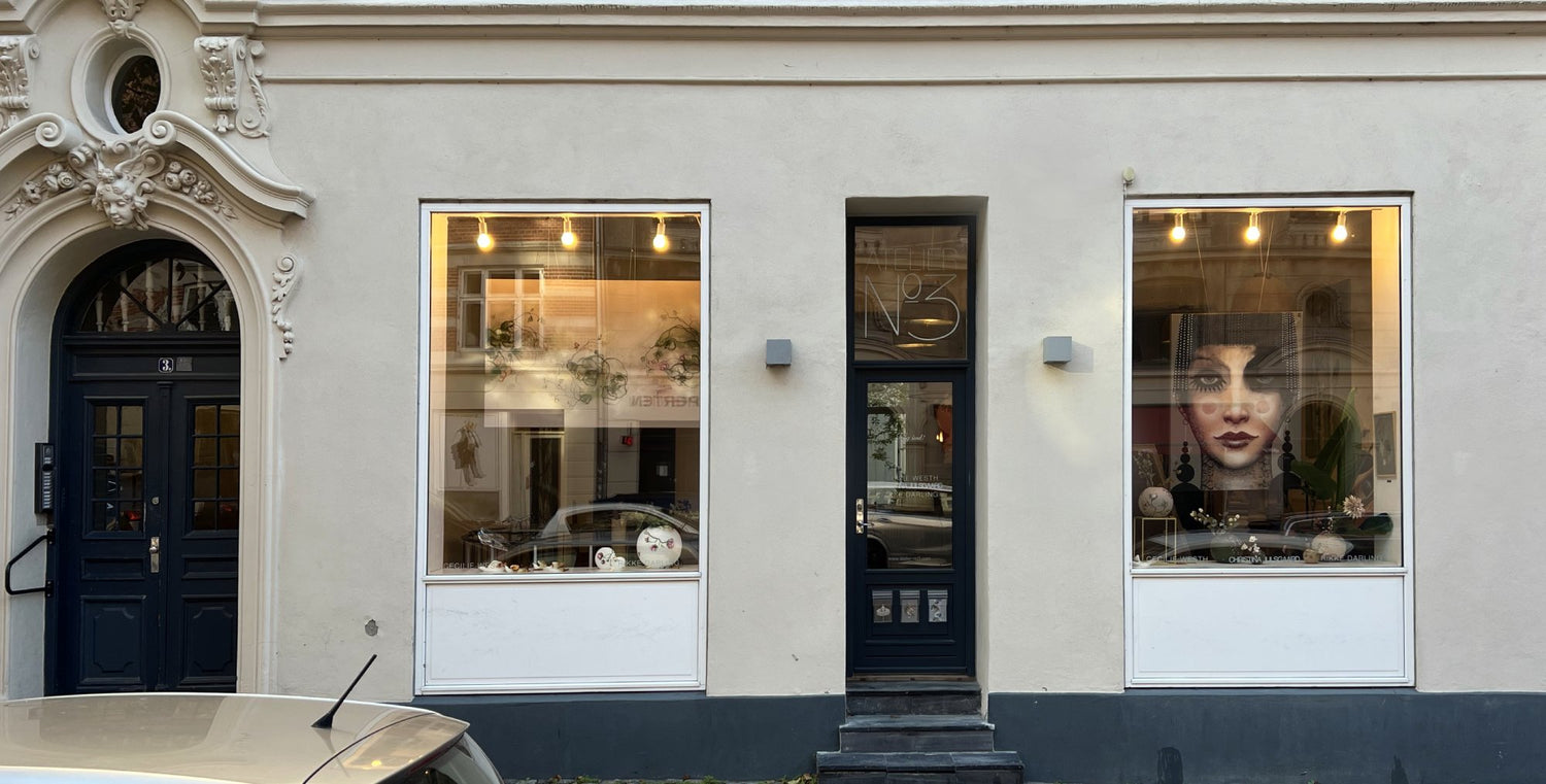 Atelier No3 Kunstgalleri i Århusgade 3, Østerbro København kunstner Rikke Darling