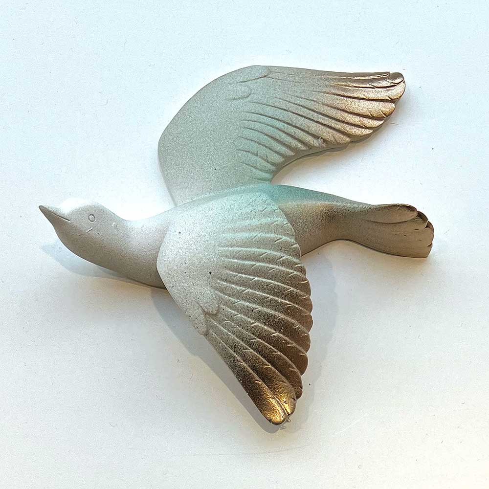 Vægskulptur fugl kunstner Rikke Darling vægkunst