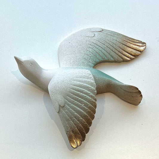 Vægskulptur fugl kunstner Rikke Darling vægkunst