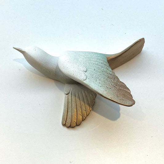 Vægskulptur fugl kunstner Rikke Darling